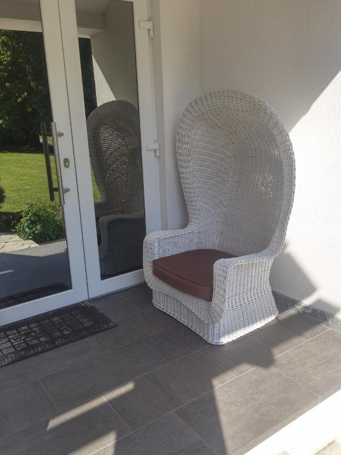 Bed and Breakfast House Biba & Leona Rastovača Exterior foto